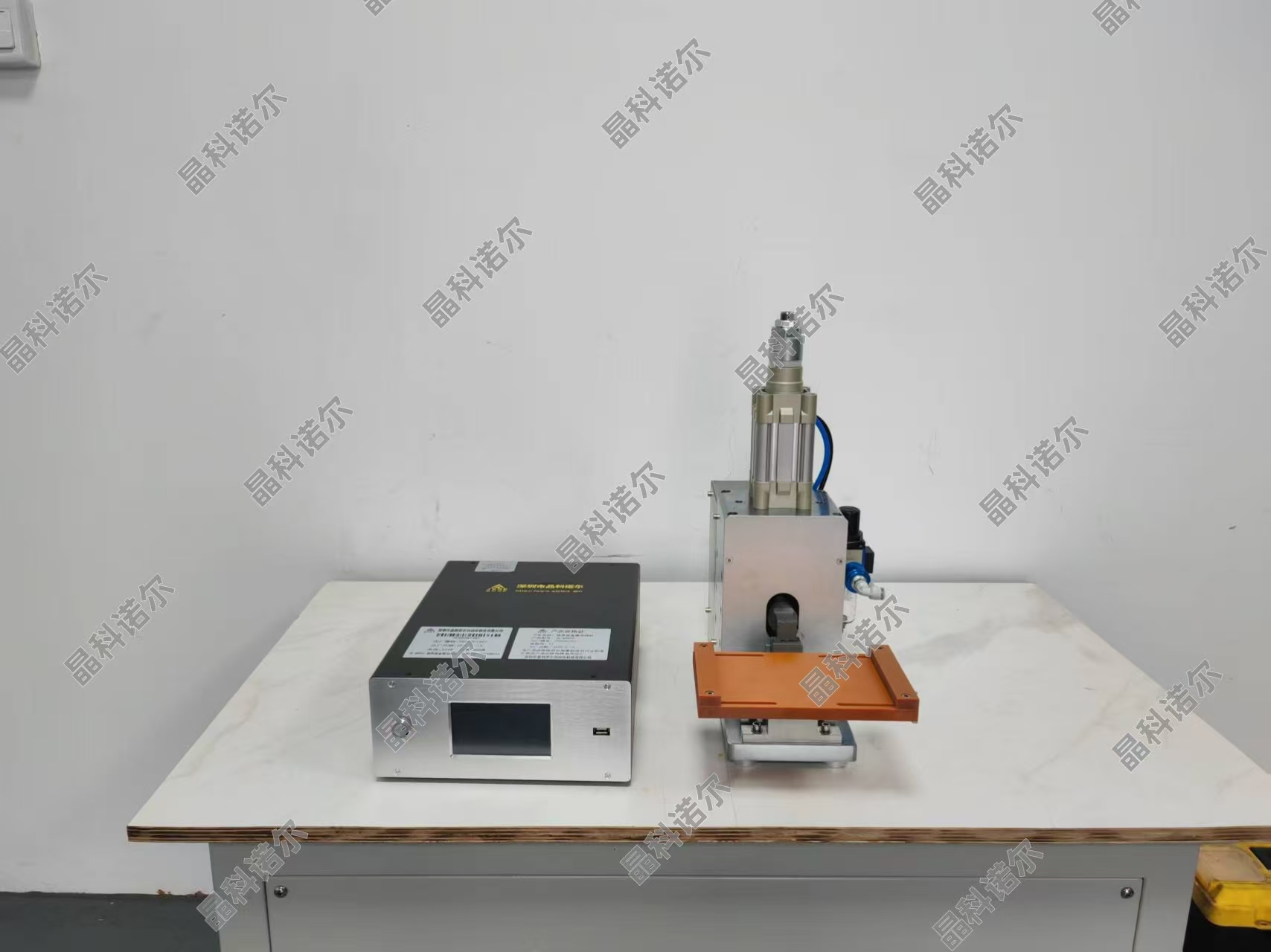JK-40KHZ超声波金属焊接机